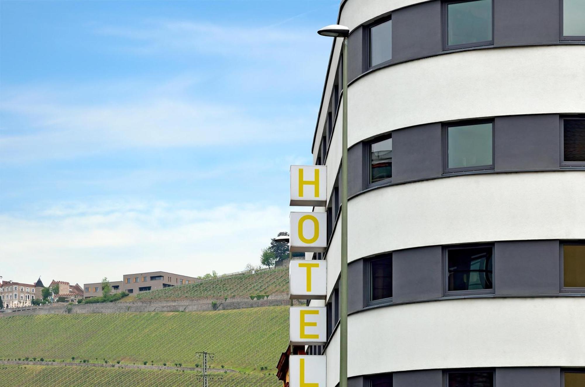 B&B Hotel Bruchsal-Karlsdorf Exterior foto